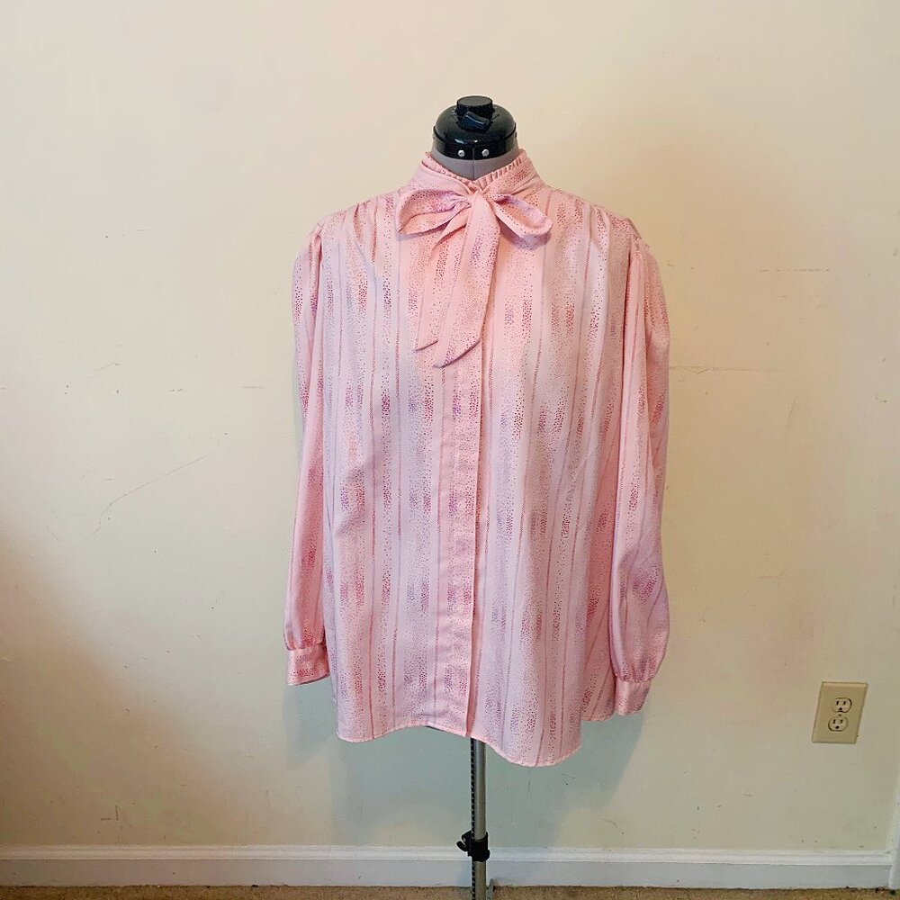Vintage 70s Pink Pleated Tie Collar Long Sleeve Secretary Blouse Size XXL